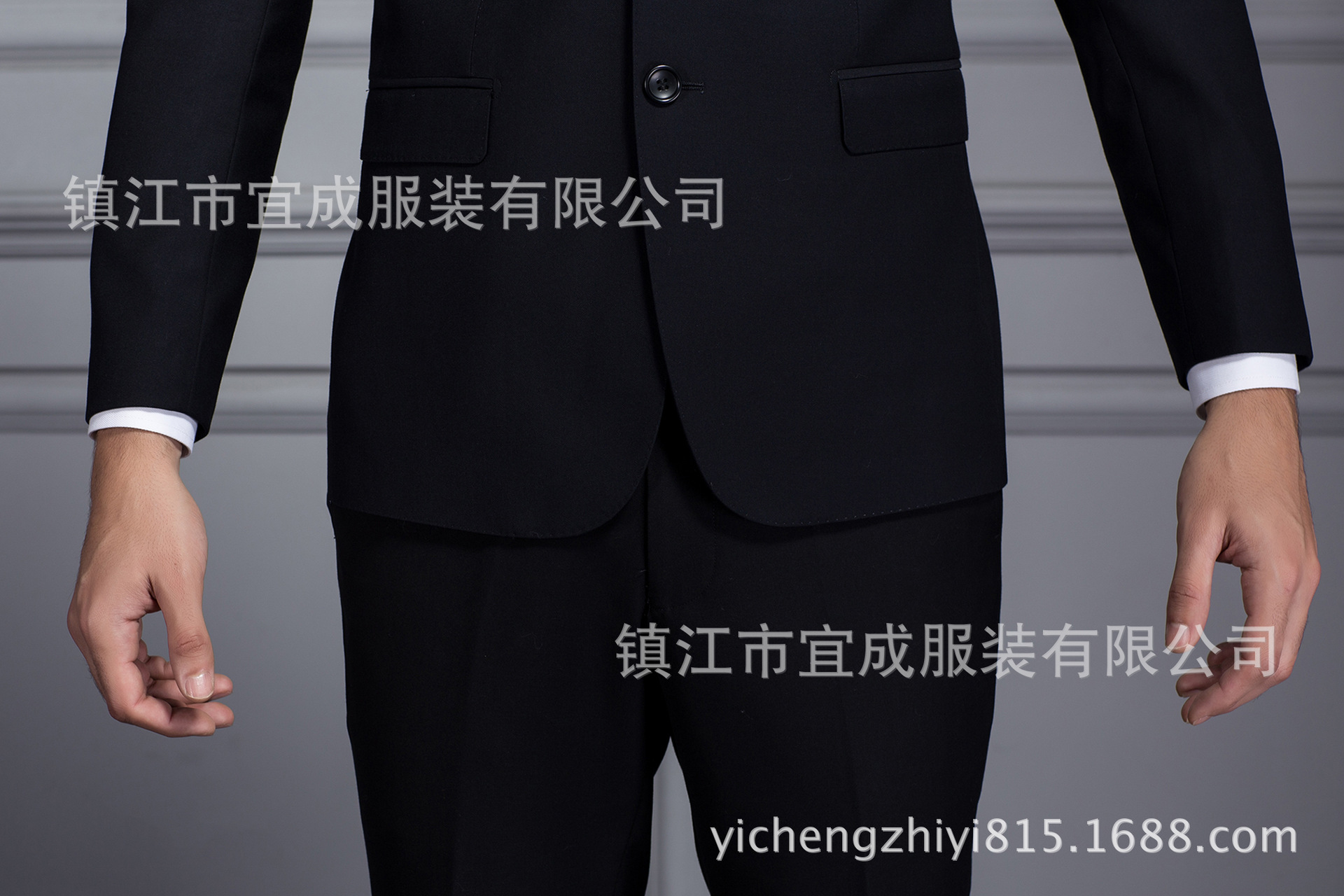 重慶黑色商務(wù)休閑修身男士西服套裝