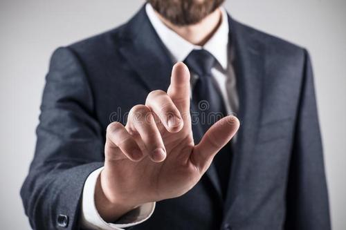 青島西服分哪幾種？西服分幾類(lèi)